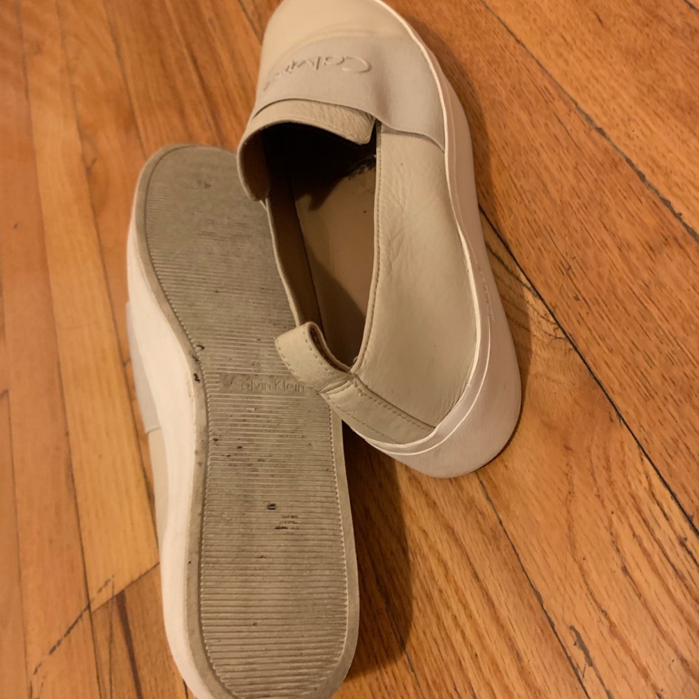 Beige/Gray Slides - Picture 3 of 3